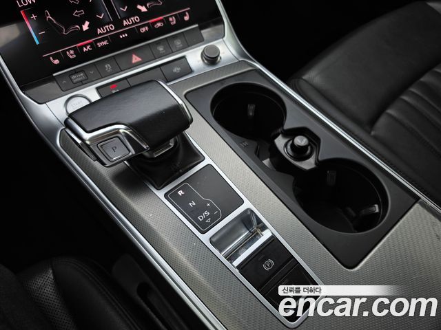 Audi A6 2020 — photo 9