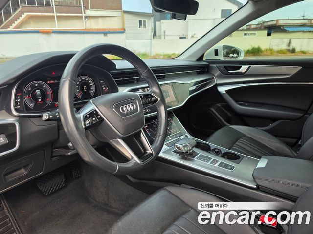 Audi A6 2020 — photo 17