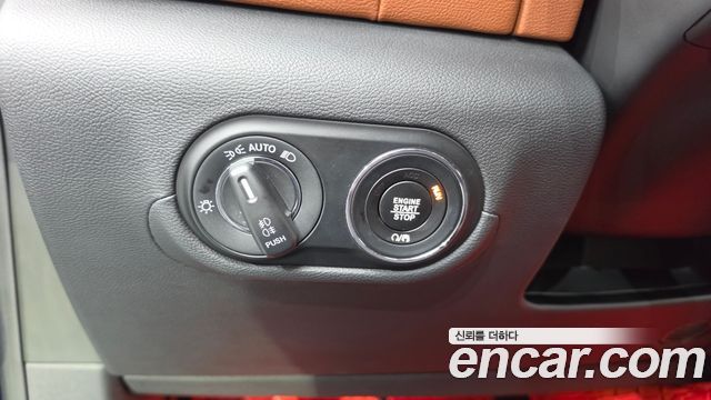 Maserati Levante 2019 — photo 28