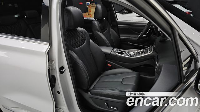 Hyundai Santafe 2021 — photo 16