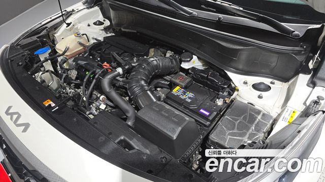 Kia Seltos 2023 — photo 6