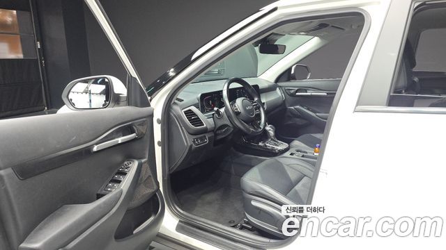 Kia Seltos 2023 — photo 10