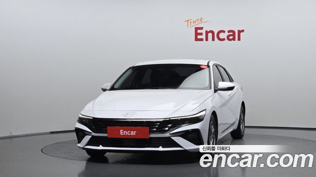 Hyundai AVANTE 2024 — photo 3