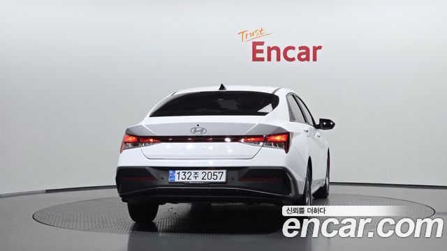 Hyundai AVANTE 2024 — photo 4