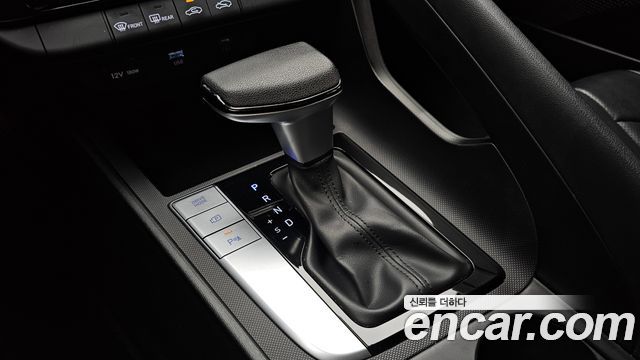 Hyundai AVANTE 2024 — photo 9