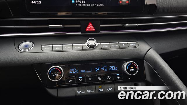 Hyundai AVANTE 2024 — photo 18