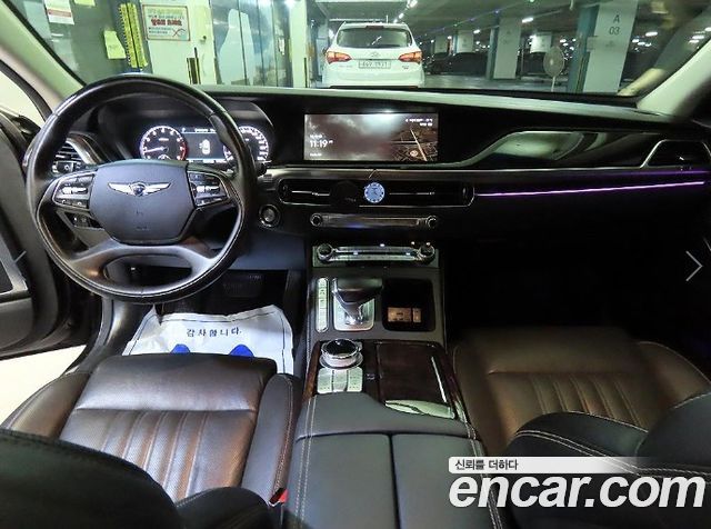 Genesis G90 2019 — photo 10