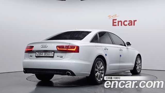 Audi A6 2014 — photo 2