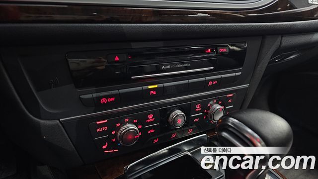 Audi A6 2014 — photo 23