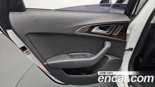 Audi A6 2014 — photo 15