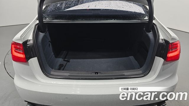 Audi A6 2014 — photo 35