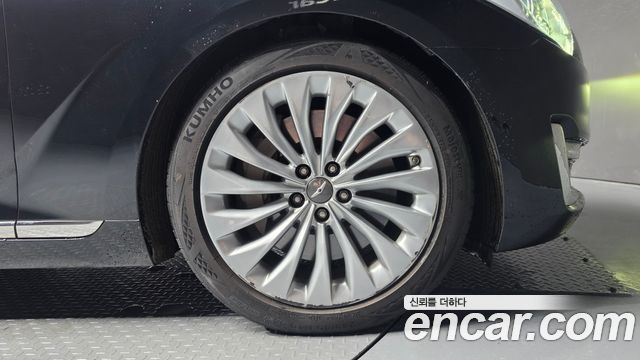 Genesis EQ900 2016 — photo 5