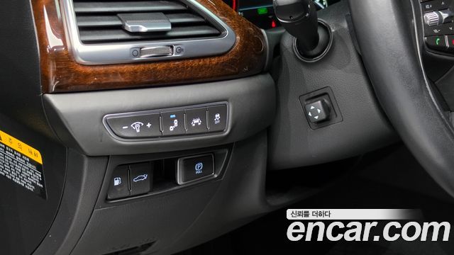 Genesis EQ900 2016 — photo 23