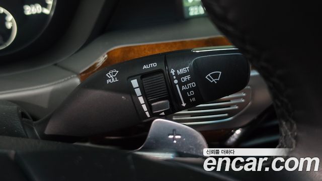 Genesis EQ900 2016 — photo 29