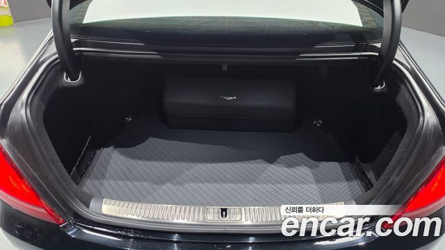 Genesis EQ900 2016 — photo 31