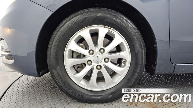 Kia K3 2015 — photo 5