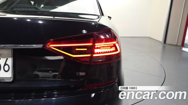 Volkswagen Passat 2018 — photo 9