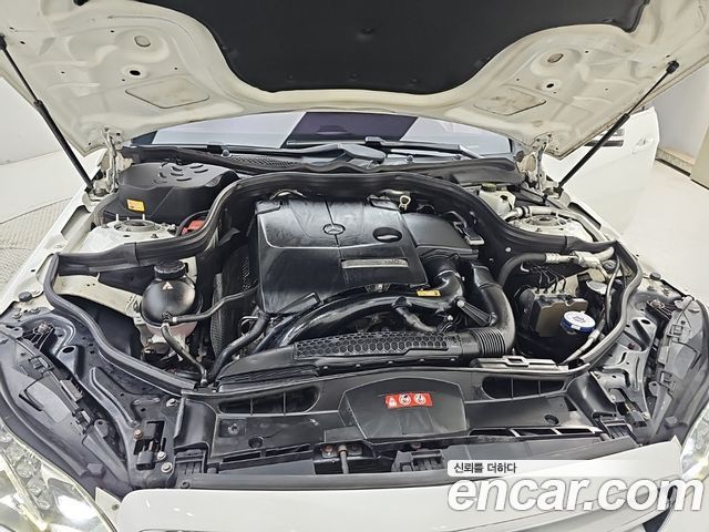 Mercedes-Benz E-Class 2016 — photo 6