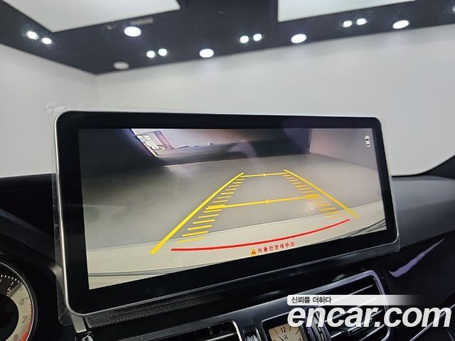 Mercedes-Benz E-Class 2016 — photo 15
