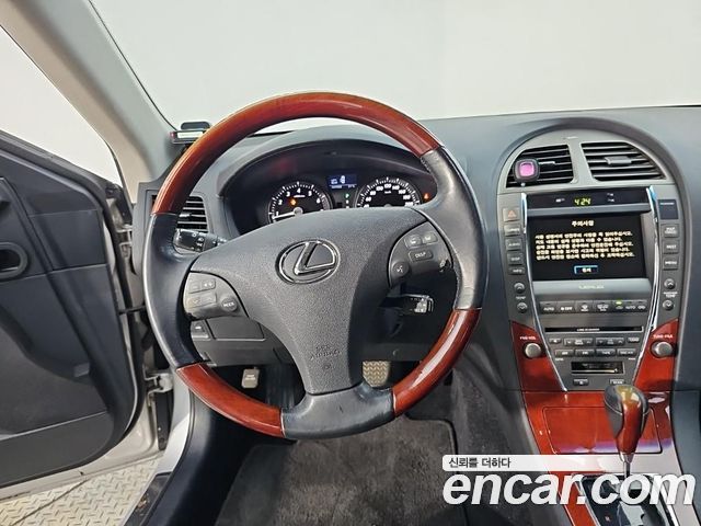 Lexus ES 2009 — photo 9