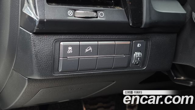 KG Mobility Rexton 2021 — photo 30