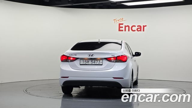 Hyundai AVANTE 2015 — photo 4