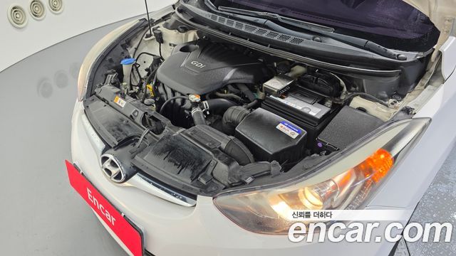 Hyundai AVANTE 2015 — photo 6