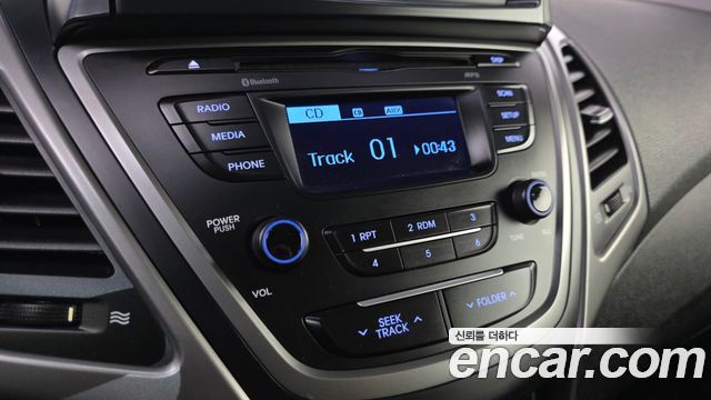 Hyundai AVANTE 2015 — photo 28