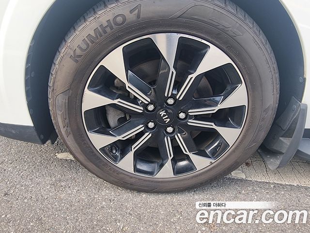 Kia Canival 2021 — photo 5