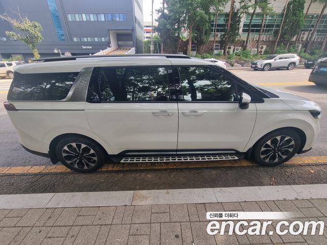 Kia Canival 2021 — photo 13