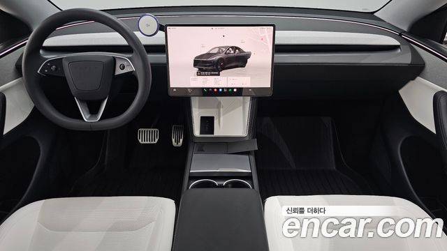 Tesla Model Y 2025 — photo 10