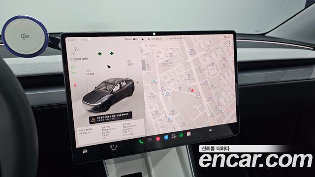 Tesla Model Y 2025 — photo 20