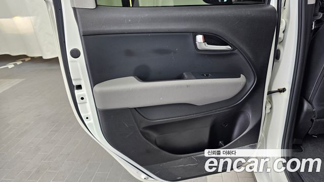 Kia RAY 2022 — photo 15