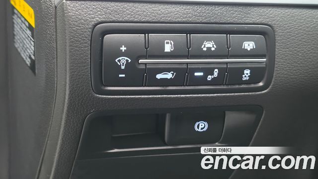 Genesis G80 2017 — photo 13