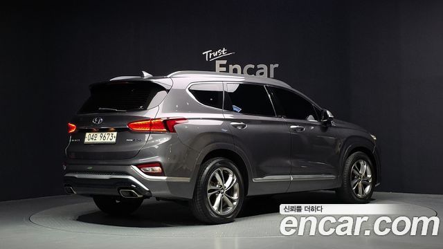 Hyundai Santafe 2019 — photo 2