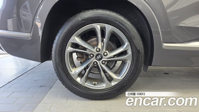 Hyundai Santafe 2019 — photo 5