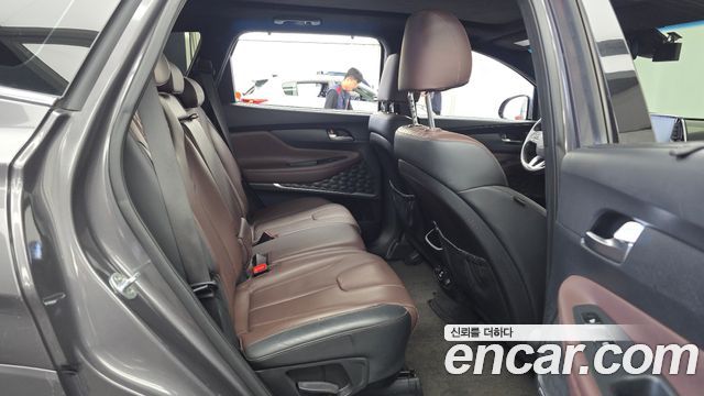 Hyundai Santafe 2019 — photo 18