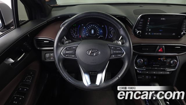 Hyundai Santafe 2019 — photo 19