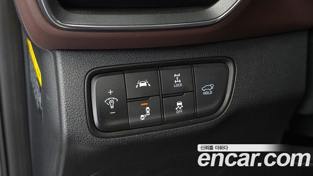 Hyundai Santafe 2019 — photo 22