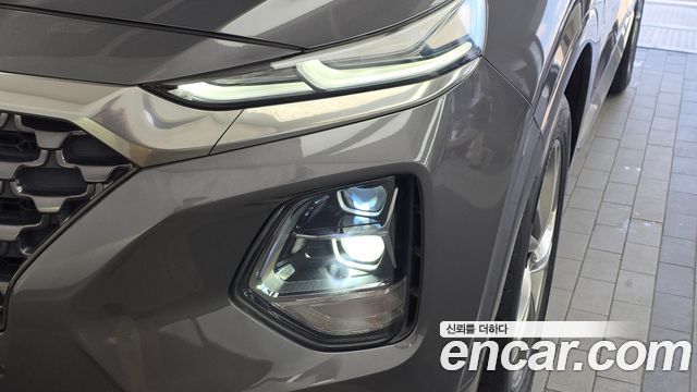 Hyundai Santafe 2019 — photo 8
