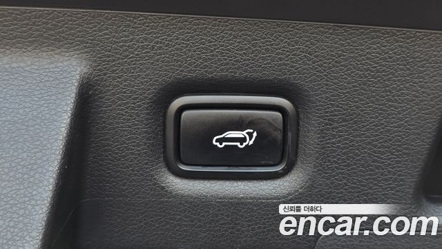 Hyundai Santafe 2019 — photo 35