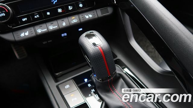 Hyundai AVANTE 2026 — photo 13