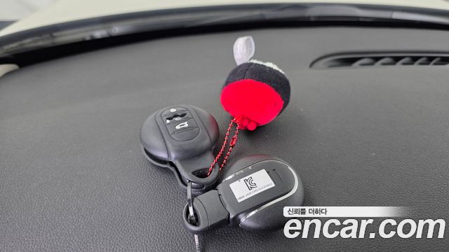 Mini Cooper 2020 — photo 24