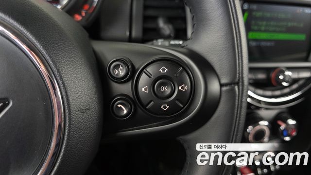 Mini Cooper 2020 — photo 30