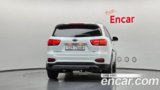 Kia Sorento 2019 — photo 4