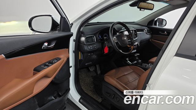 Kia Sorento 2019 — photo 13