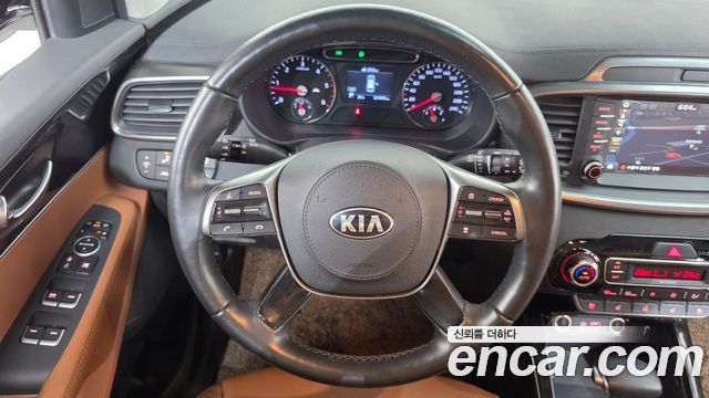 Kia Sorento 2019 — photo 19