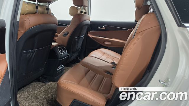 Kia Sorento 2019 — photo 25
