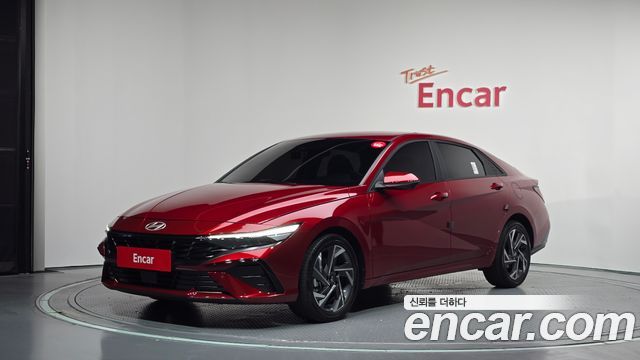 Hyundai AVANTE 2025 — photo 1