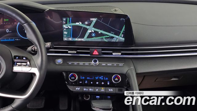 Hyundai AVANTE 2025 — photo 19